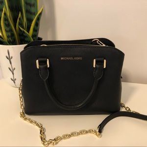 Cross body Michael Kors bag